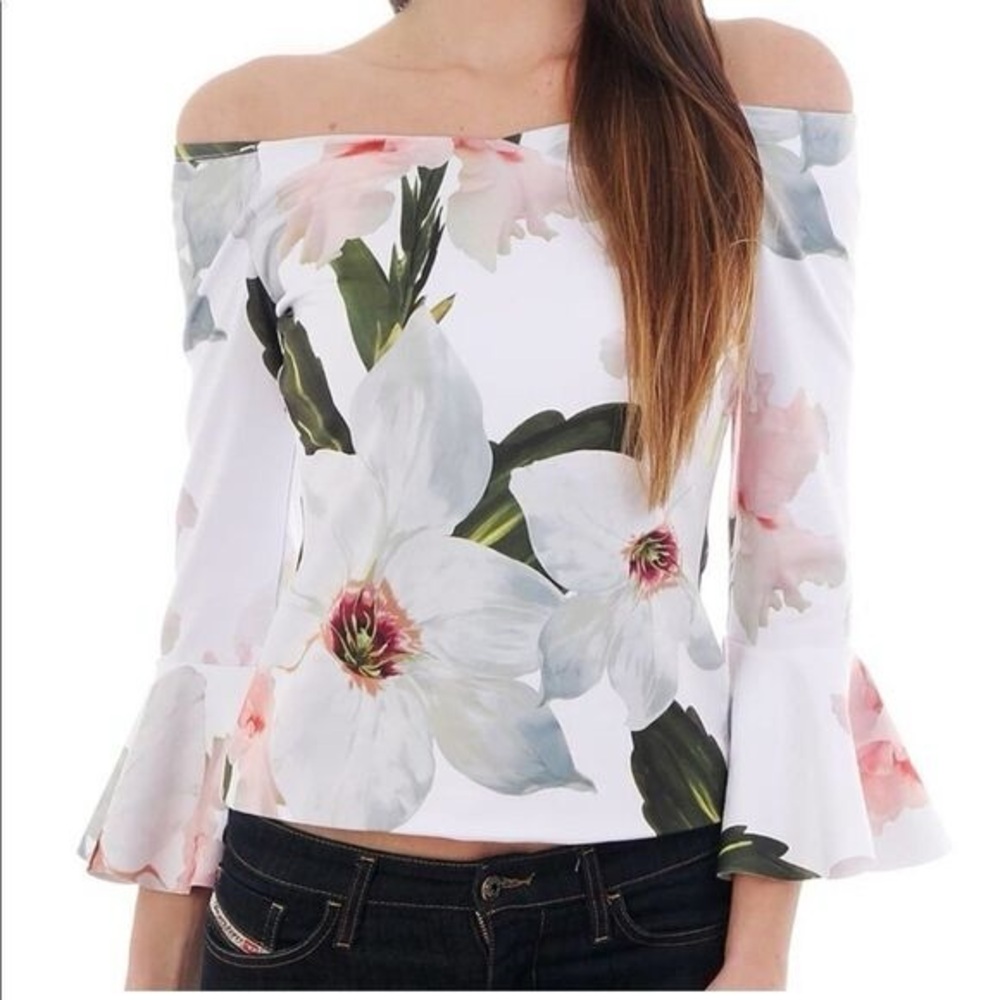 LIKE NEW Ted Baker Veleita Chatsworth Bloom Bell Sleeve Top TB Sz 3/US Sz 8/M